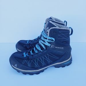 Vasque Women's 7.5 Blue Insulated Ultradry  Waterproof Winter Hiking Snow Boots